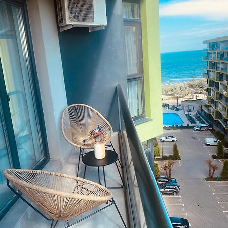 LUXURY KLN Mamaia Nord Apartment Năvodari Exterior foto