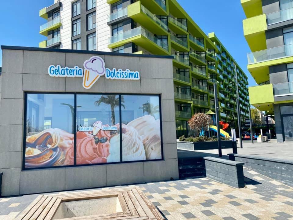 LUXURY KLN Mamaia Nord Apartment Năvodari Exterior foto