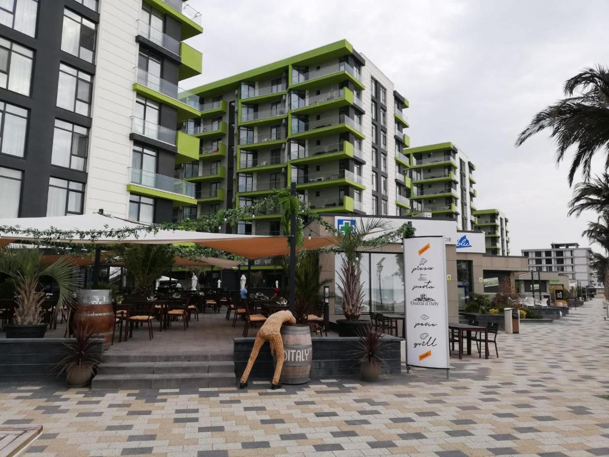 LUXURY KLN Mamaia Nord Apartment Năvodari Exterior foto