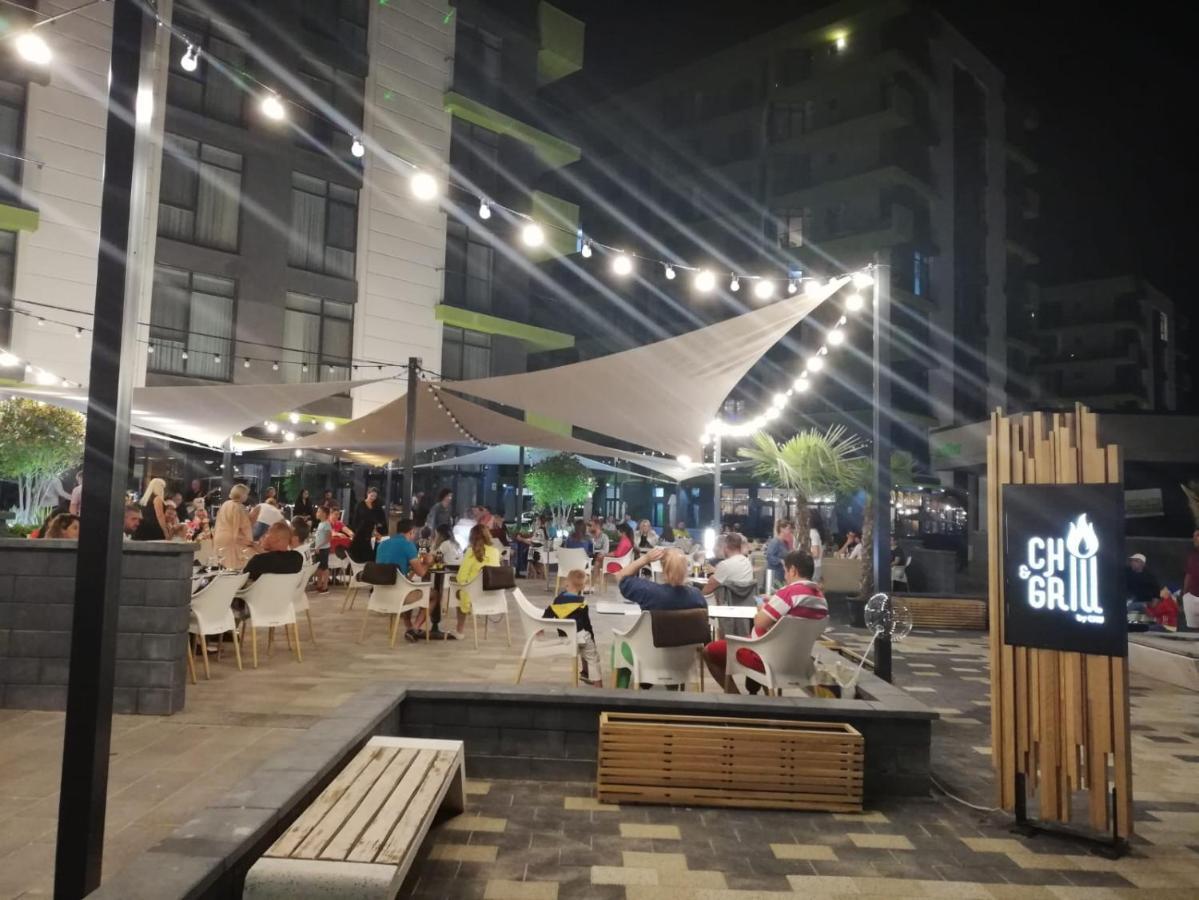 LUXURY KLN Mamaia Nord Apartment Năvodari Exterior foto
