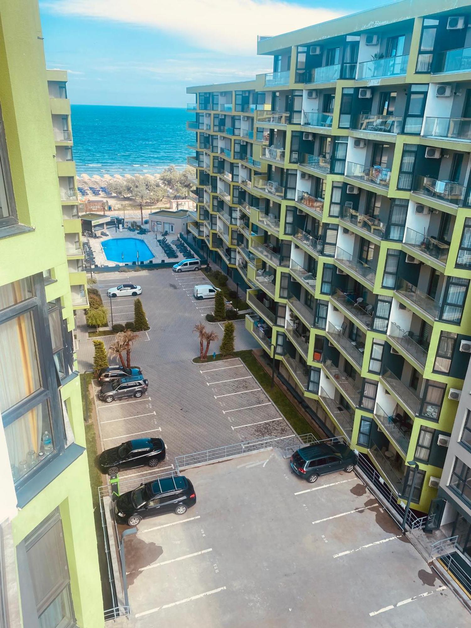 LUXURY KLN Mamaia Nord Apartment Năvodari Exterior foto